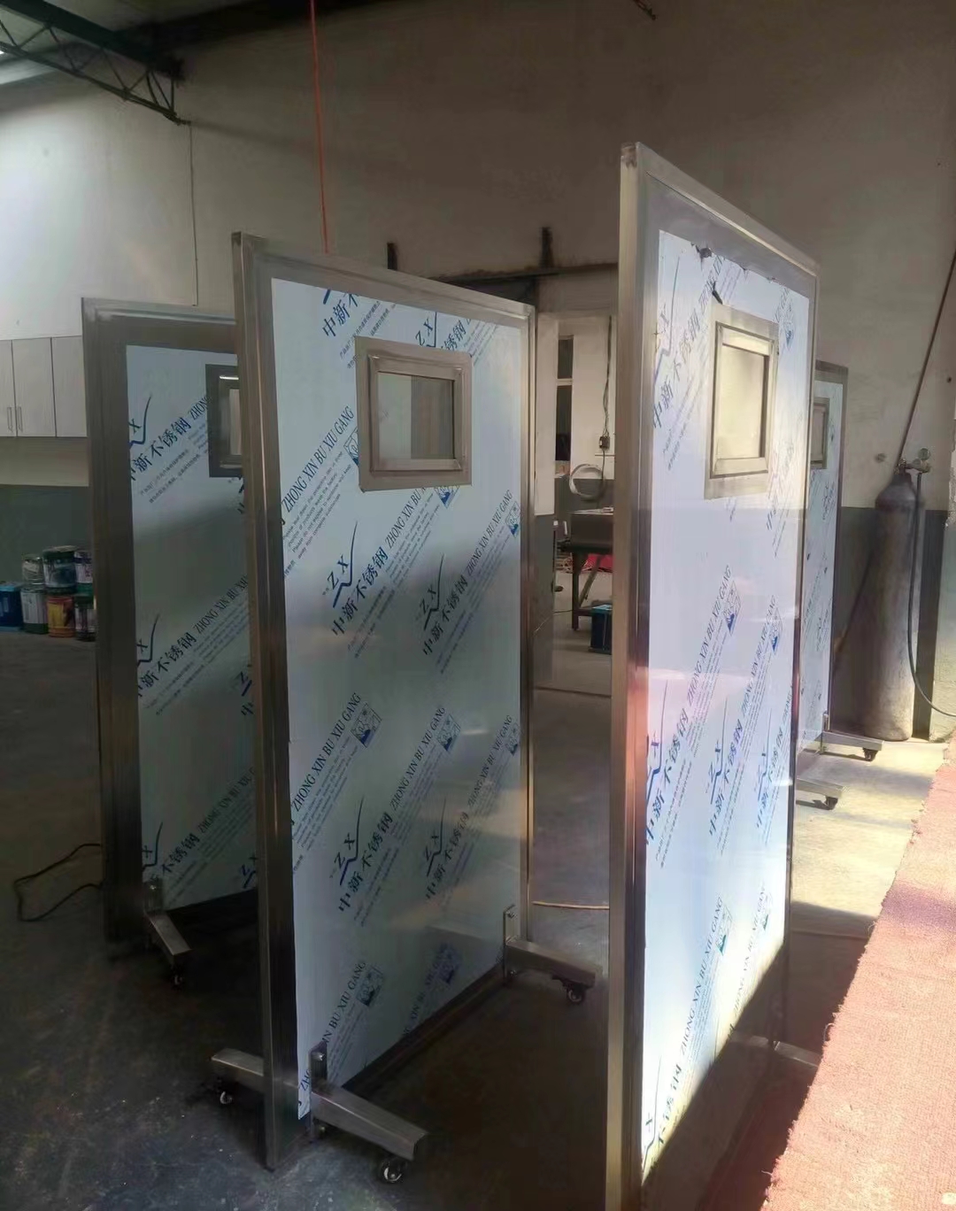 青海多联移动式铅屏风